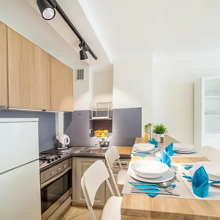 Dexter By Renters