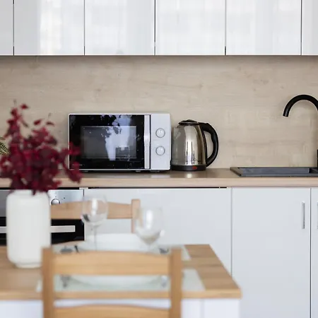 Dexter By Renters * 华沙