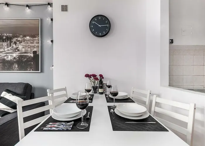 Dexter By Renters * Βαρσοβία