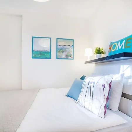 Apartments Dexter Warsaw By Noclegi Renters Warsaw
